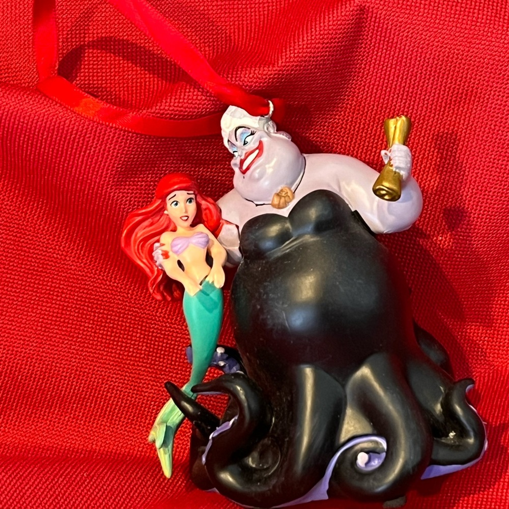 2020 Disney Ariel and Ursula Ornament